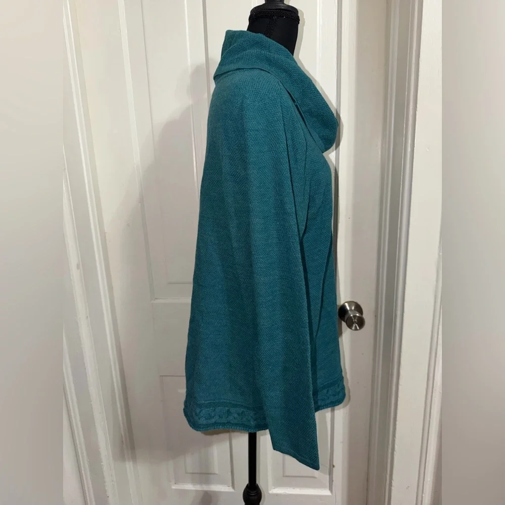 Women's Croft & Barrow Teal Cowl Neck Sweater Womens size large winter cold cute